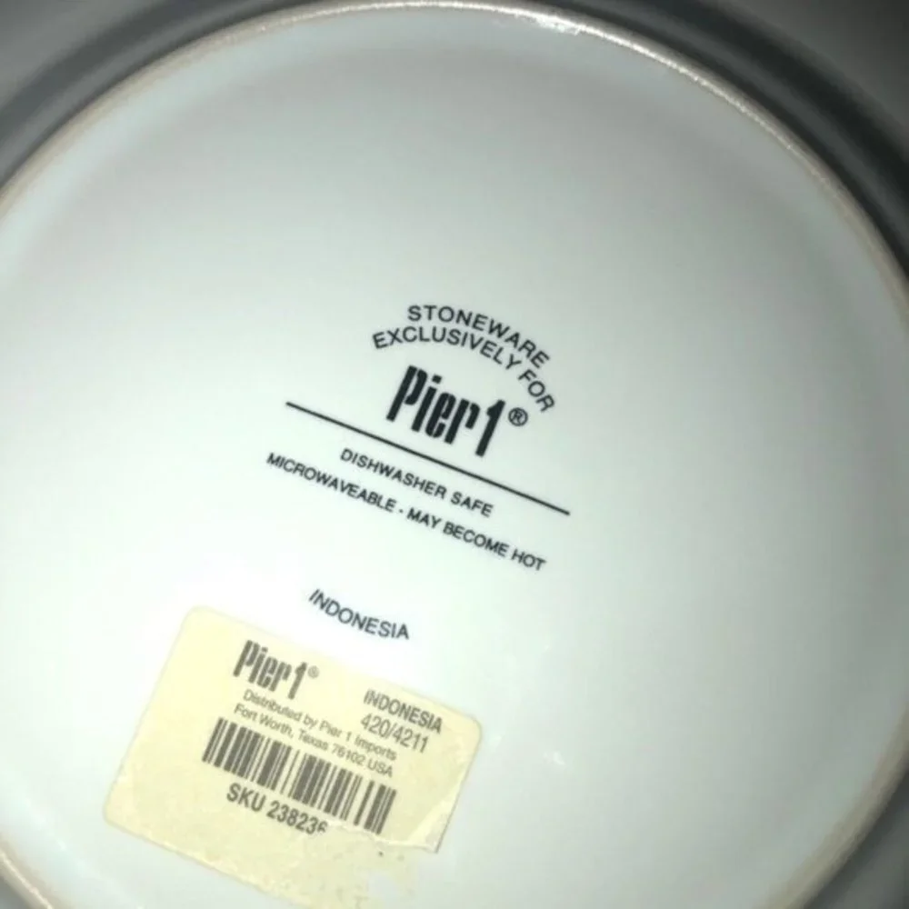 Pier 1 Stoneware Yellow‎ Bird Salad Dessert Plate